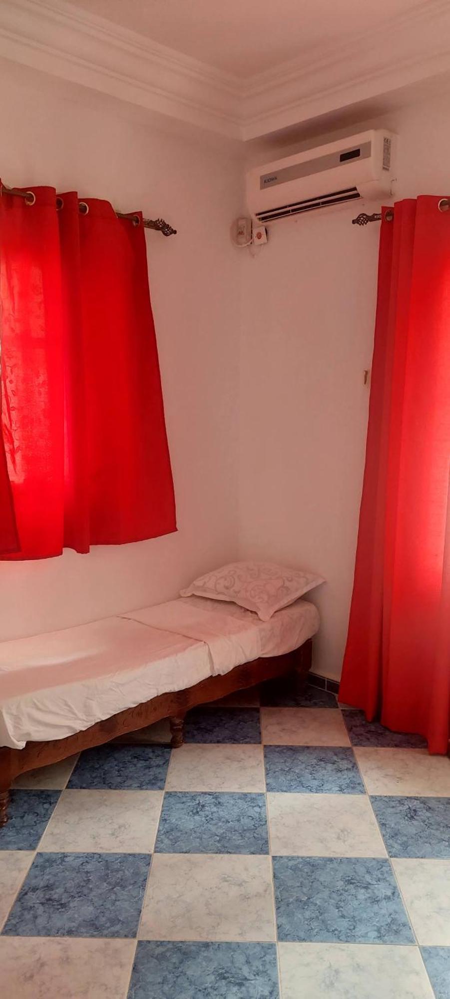 Residence Yasamine Ain El Turck Ain el Turk Exterior photo