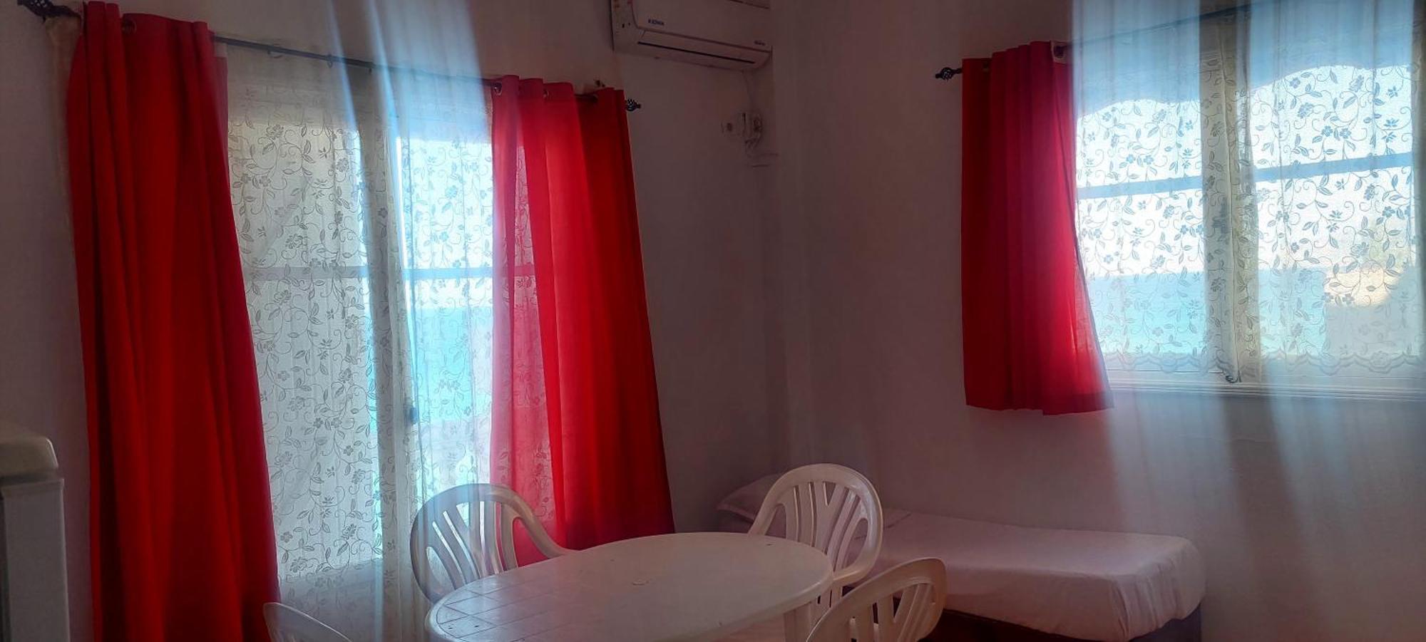 Residence Yasamine Ain El Turck Ain el Turk Exterior photo